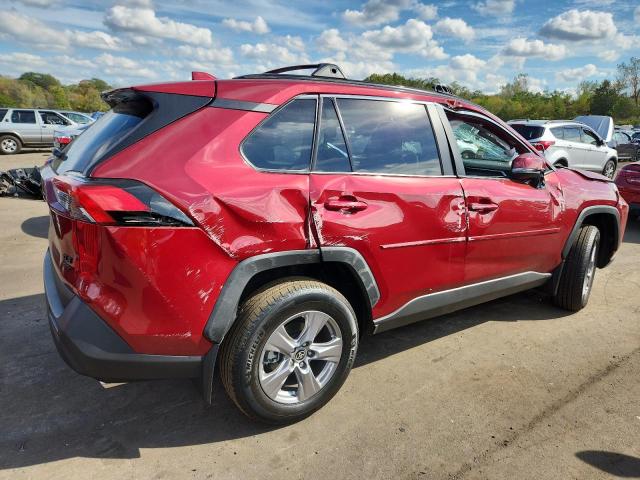 2T3P1RFV3SW596917 - 2025 TOYOTA RAV4 XLE RED photo 3