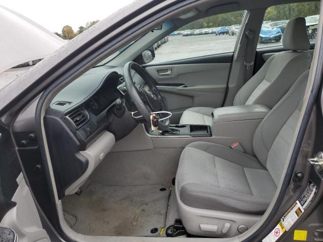 4T4BF1FK6FR474706 - 2015 TOYOTA CAMRY LE GRAY photo 7
