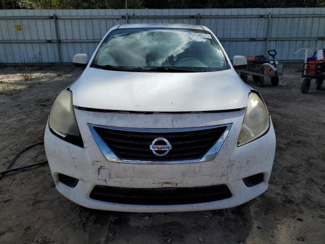 3N1CN7AP7DL844468 - 2013 NISSAN VERSA S 白色 照片 5