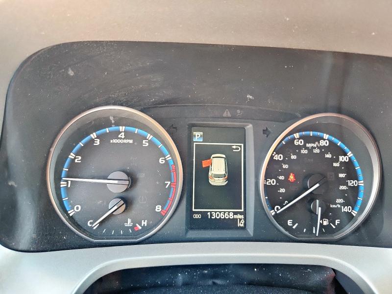 2T3ZFREVXJW424748 - 2018 TOYOTA RAV4 LE BLUE photo 9