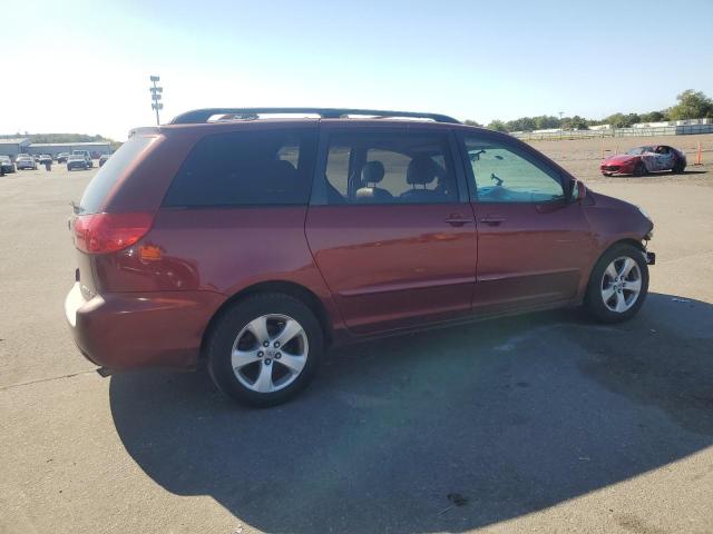 5TDZA22C76S409318 - 2006 TOYOTA SIENNA XLE RED photo 3