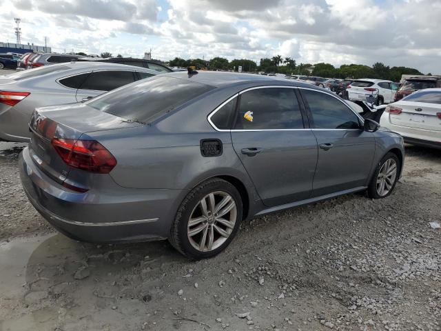 1VWBA7A38JC024664 - 2018 VOLKSWAGEN PASSAT SE Gris photo 3