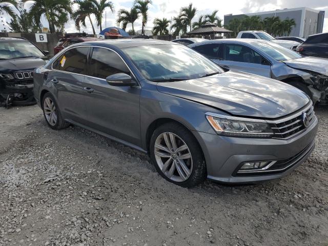 1VWBA7A38JC024664 - 2018 VOLKSWAGEN PASSAT SE Gris photo 4