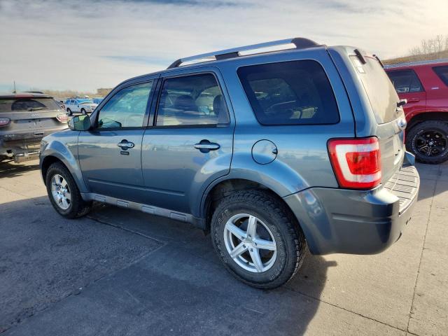 1FMCU0EG8BKB48570 - 2011 FORD ESCAPE LIMITED GRAY photo 2