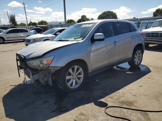 2015 MITSUBISHI OUTLANDER SE, 