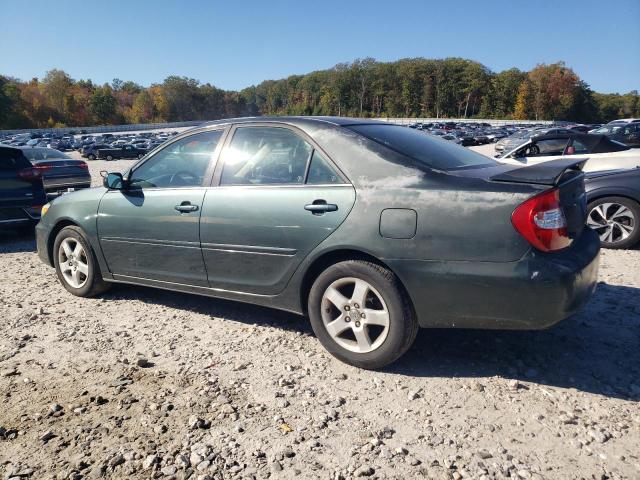JTDBF32K330108043 - 2003 TOYOTA CAMRY LE GREEN photo 2