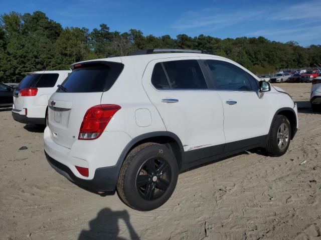 KL7CJPSB9KB858105 - 2019 CHEVROLET TRAX 1LT Biały zdjęcie 3