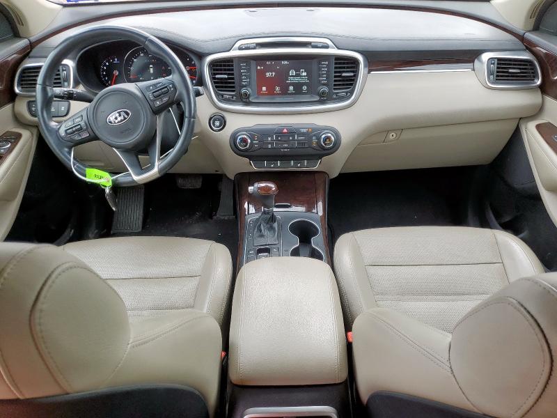 5XYPH4A56HG236263 - 2017 KIA SORENTO EX წითელი ფოტო 8