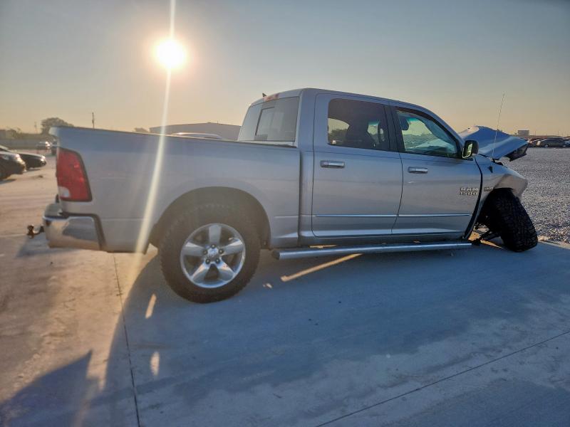1C6RR7LT9FS783965 - 2015 RAM 1500 SLT SILVER photo 3
