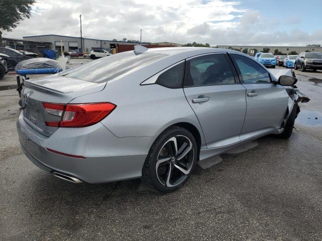 1HGCV1F34JA109211 - 2018 HONDA ACCORD SPORT ვერცხლისფერი ფოტო 3