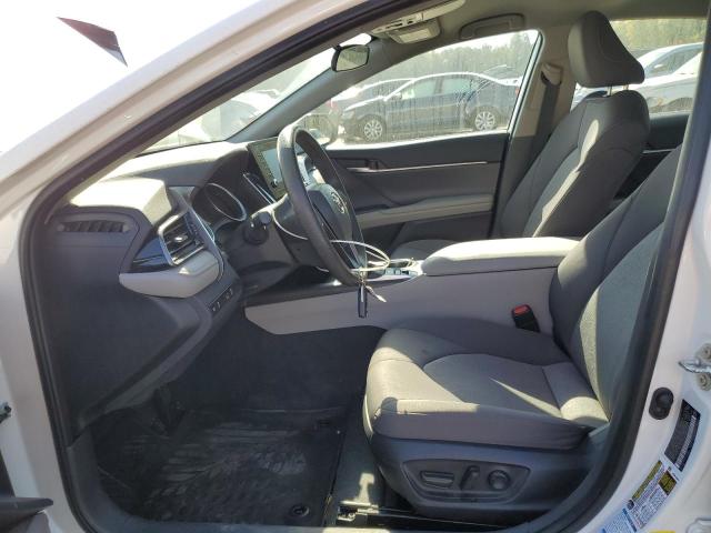 4T1C11BK8NU068511 - 2022 TOYOTA CAMRY LE WHITE photo 7