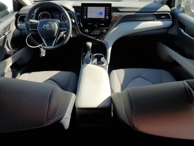 4T1C11BK8NU068511 - 2022 TOYOTA CAMRY LE WHITE photo 8