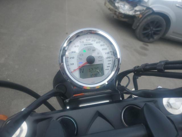 5VPWB36N8E3032713 - 2014 VICTORY MOTORCYCLES HIGH-BALL BLACK photo 7