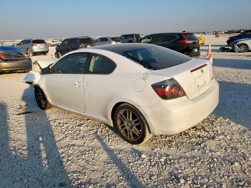 JTKDE3B71A0319870 - 2010 TOYOTA SCION TC WHITE photo 2