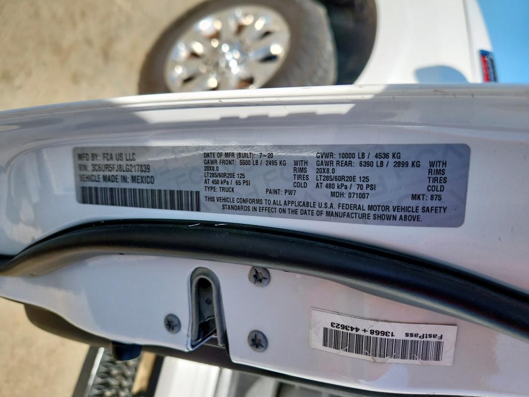 3C6UR5FJ8LG217839 - 2020 RAM 2500 LARAMIE თეთრი ფოტო 13
