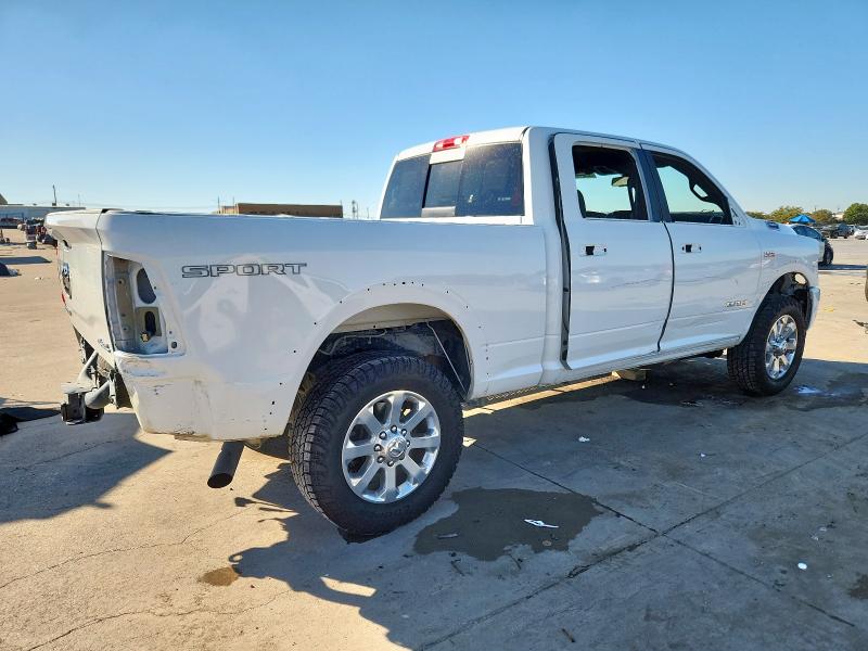 3C6UR5FJ8LG217839 - 2020 RAM 2500 LARAMIE თეთრი ფოტო 3