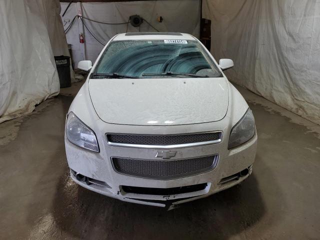 1G1ZG5E7XCF135387 - 2012 CHEVROLET MALIBU LTZ WHITE photo 5