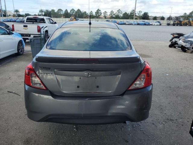 3N1CN7AP5JL856419 - 2018 NISSAN VERSA S GRAY photo 6