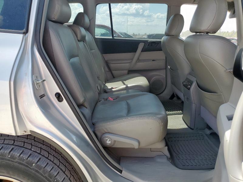 JTEDA41A092007041 - 2009 TOYOTA HIGHLANDER SILVER photo 11