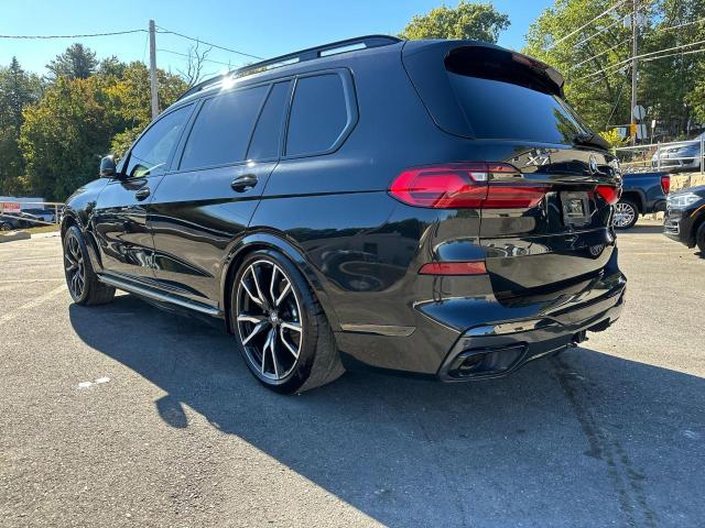 5UXCW2C05M9D86680 - 2021 BMW X7 XDRIVE40I Schwarz Foto 2