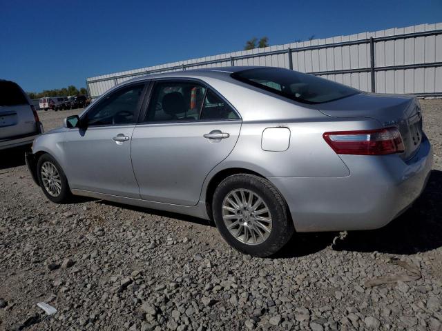 4T4BE46K58R022852 - 2008 TOYOTA CAMRY CE SILVER photo 2