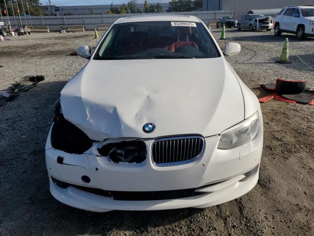 WBAKE3C56BE559008 - 2011 BMW 328 I WHITE photo 5