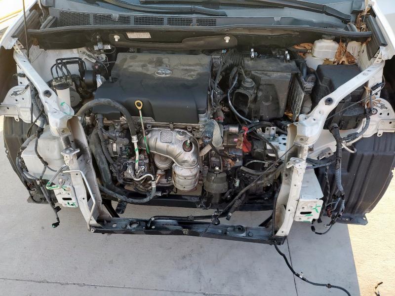 5TDYK3DC3GS752303 - 2016 TOYOTA SIENNA XLE თეთრი ფოტო 12