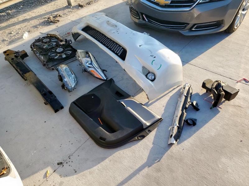 5TDYK3DC3GS752303 - 2016 TOYOTA SIENNA XLE თეთრი ფოტო 13