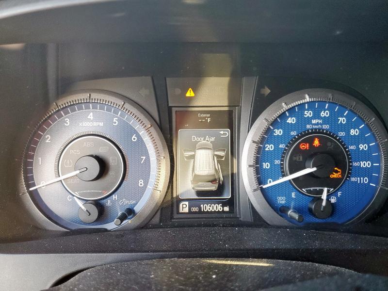 5TDYK3DC3GS752303 - 2016 TOYOTA SIENNA XLE თეთრი ფოტო 9