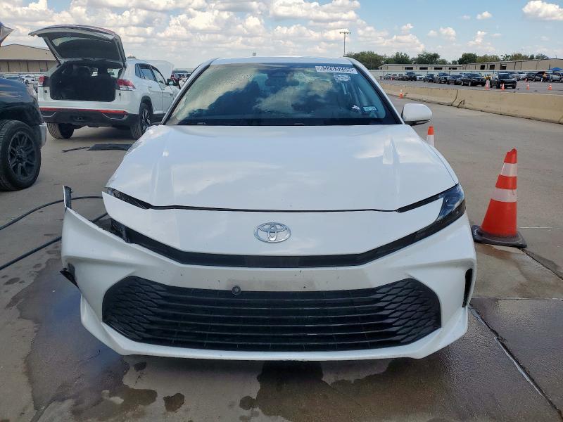 4T1DAACK3SU522579 - 2025 TOYOTA CAMRY XSE WHITE photo 5