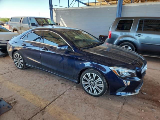 WDDSJ4EB0JN535928 - 2018 MERCEDES-BENZ CLA 250 黑色 照片 4