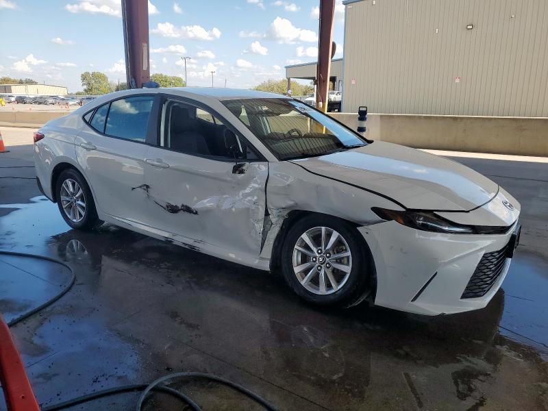 4T1DAACK0SU015168 - 2025 TOYOTA CAMRY XSE WHITE photo 4