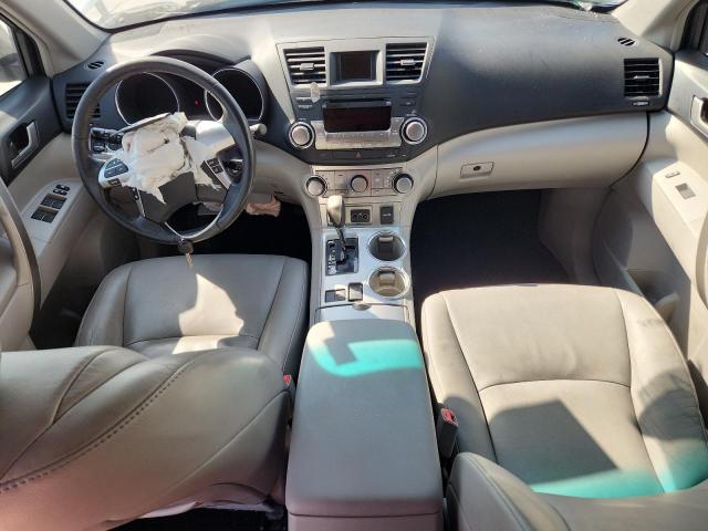 5TDZK3EH8CS071952 - 2012 TOYOTA HIGHLANDER BASE Սպիտակ լուսանկար 8