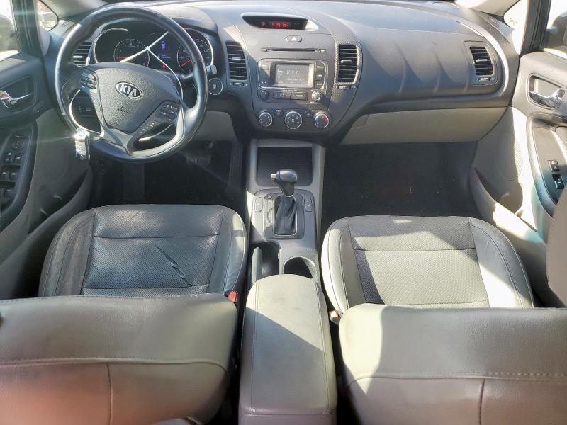 KNAFZ4A83F5271137 - 2015 KIA FORTE EX 黑色 照片 8