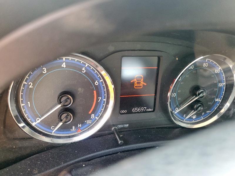 2T1BURHEXHC937327 - 2017 TOYOTA COROLLA L WHITE photo 9