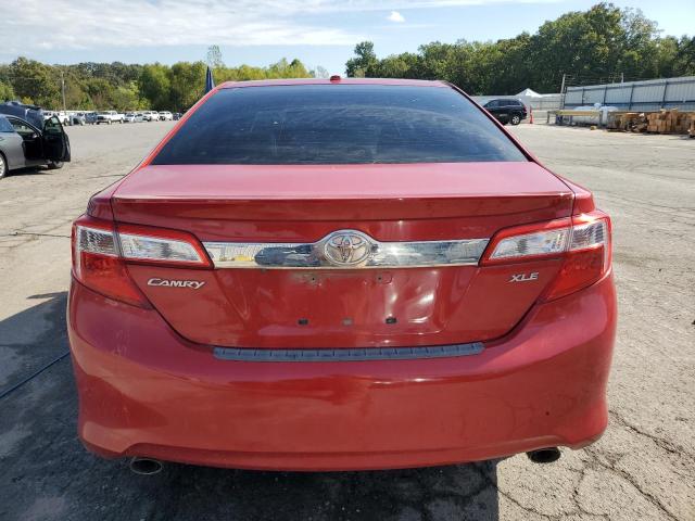 4T1BK1FK0DU527287 - 2013 TOYOTA CAMRY SE 红色 照片 6