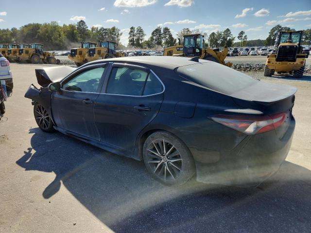 4T1G11AK0NU627617 - 2022 TOYOTA CAMRY SE BLACK photo 2