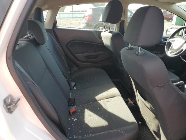 3FADP4EJ9FM208136 - 2015 FORD FIESTA SE თეთრი ფოტო 10