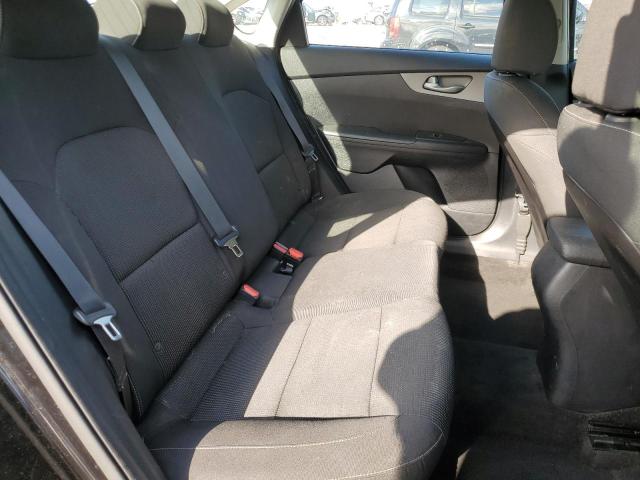 3KPF24AD5KE037973 - 2019 KIA FORTE FE BLACK photo 10