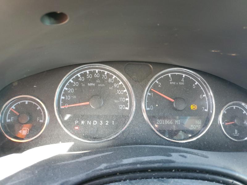 1GNDV23L05D172136 - 2005 CHEVROLET UPLANDER LS SILVER photo 9