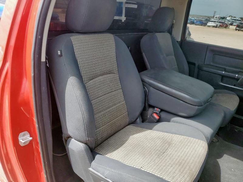3C6JD6AT1CG237043 - 2012 DODGE RAM 1500 ST RED photo 10