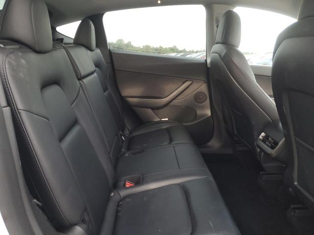 7SAYGDEE8NF380520 - 2022 TESLA MODEL Y 白色 照片 10