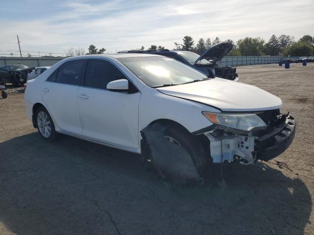 4T1BK1FK3CU506464 - 2012 TOYOTA CAMRY SE თეთრი ფოტო 4