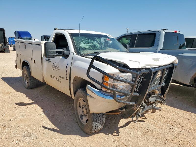 1GC0KVCG4EF186680 - 2014 CHEVROLET SILVERADO K2500 HEAVY DUTY WHITE photo 4