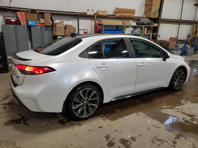 5YFB4MBE1NP103566 - 2022 TOYOTA COROLLA SE WHITE photo 3