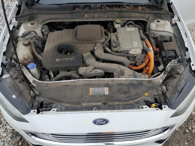 3FA6P0LU5KR272282 - 2019 FORD FUSION SE WHITE photo 11