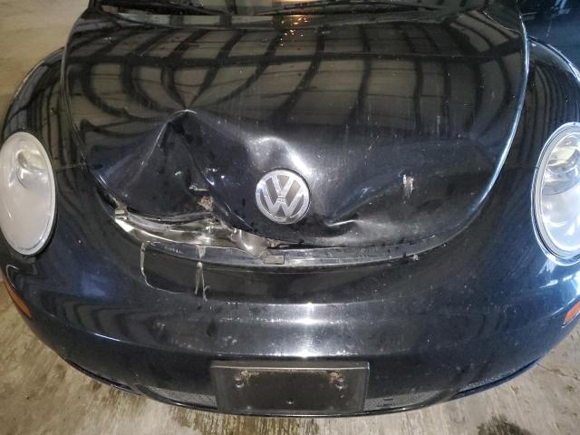 3VWRG3ALXAM009717 - 2010 VOLKSWAGEN NEW BEETLE BLACK photo 11