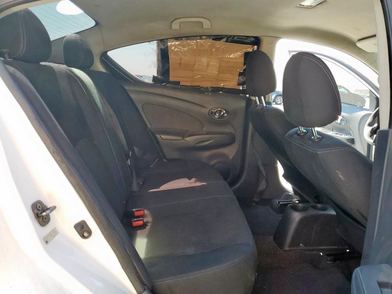 3N1CN7AP0GL826009 - 2016 NISSAN VERSA S თეთრი ფოტო 10