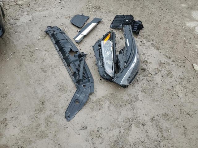 5TDGZRBH5LS019964 - 2020 TOYOTA HIGHLANDER XLE SILVER photo 13