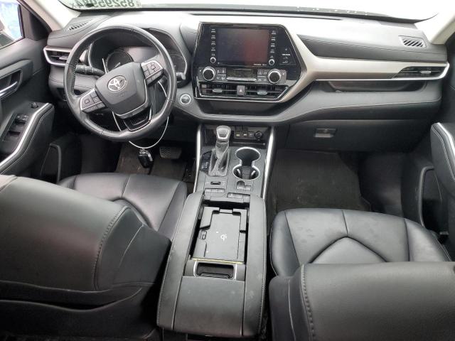 5TDGZRBH5LS019964 - 2020 TOYOTA HIGHLANDER XLE SILVER photo 8